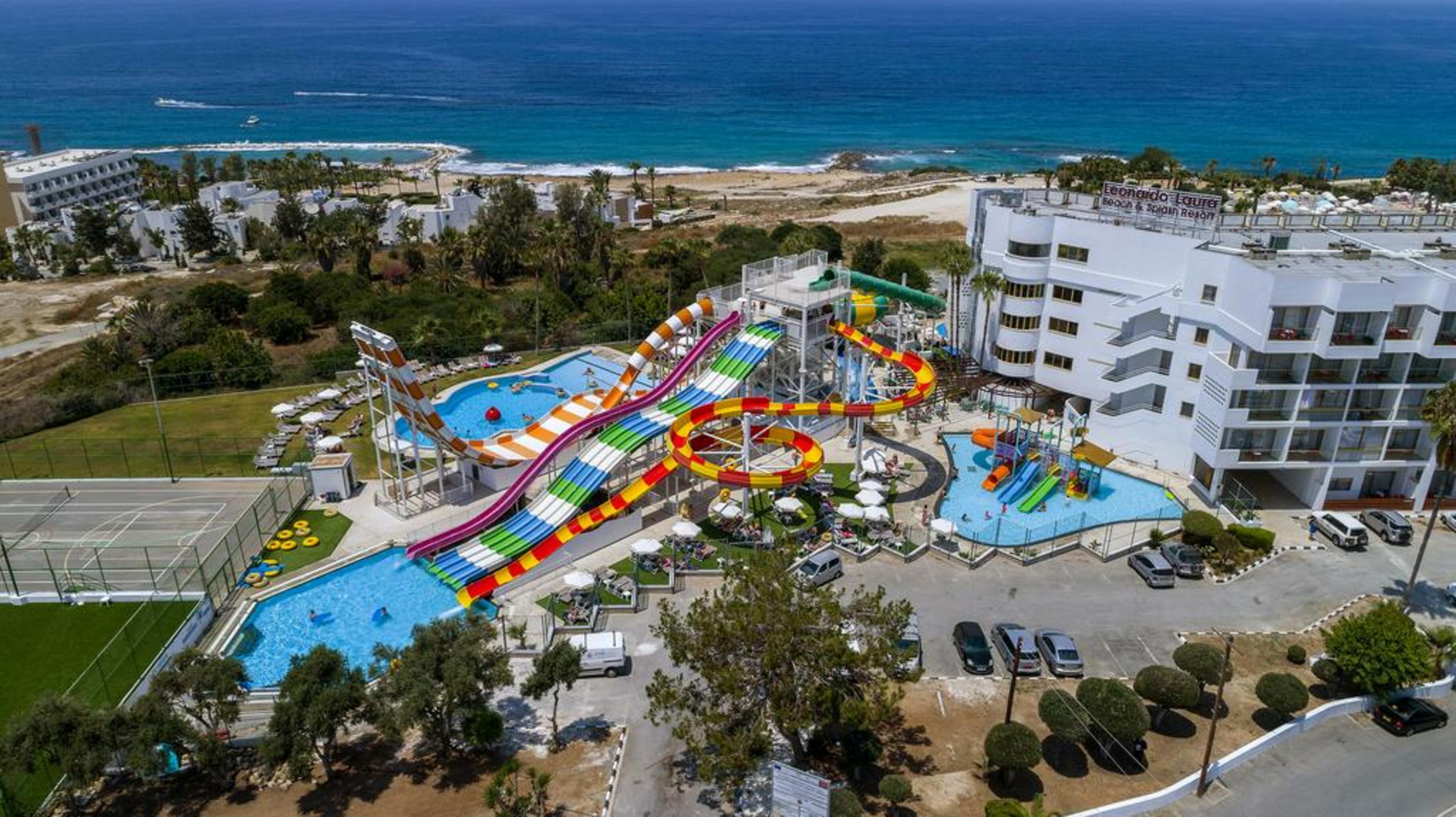 Θέρετρο Leonardo Laura & Splash Χλώρακα