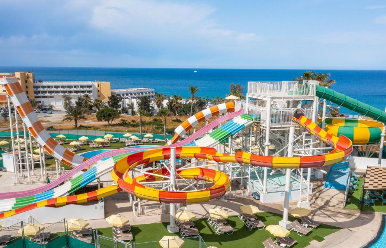 Leonardo Laura & Splash Resort 4*